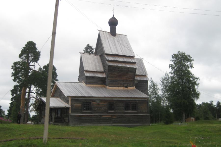 Георгиевская церковь (1493 г.), д. Родионово